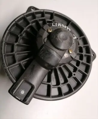Suzuki Liana Heater fan/blower