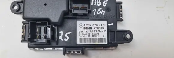 Mercedes-Benz E W212 Heater blower motor/fan resistor A2128702110
