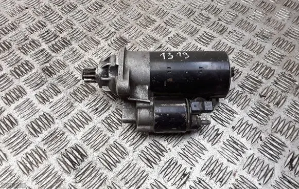 Audi A3 S3 8L Starter motor 