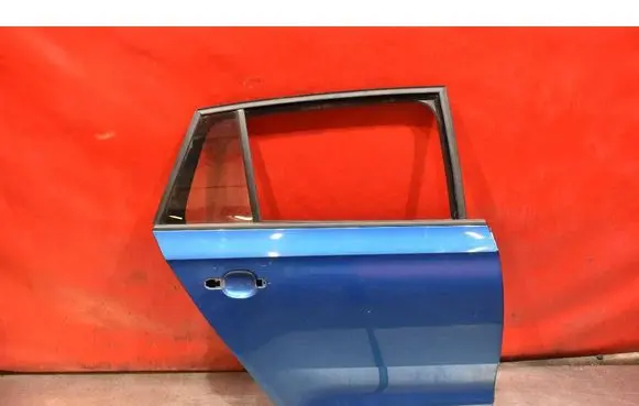 Skoda Rapid (NH) Rear door