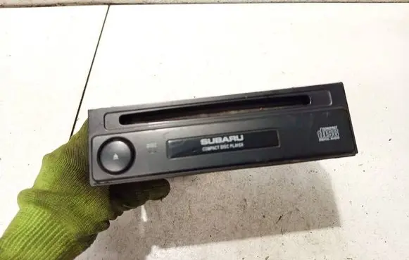 Subaru Legacy CD/DVD changer cxdf1910f