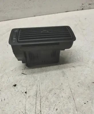 Volkswagen Golf IV Dash center air vent grill 1J1819704