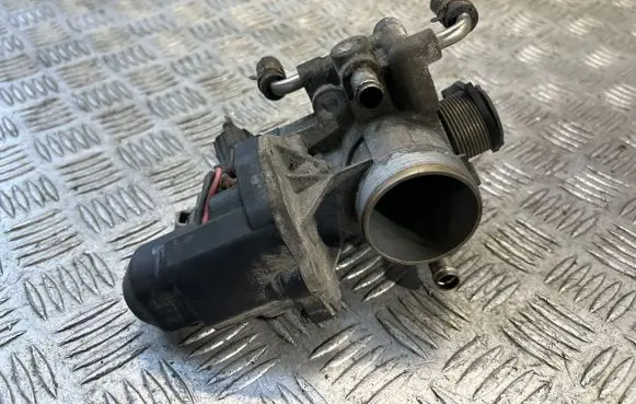 Toyota Prius (XW20) Throttle valve 8945230150 7K29