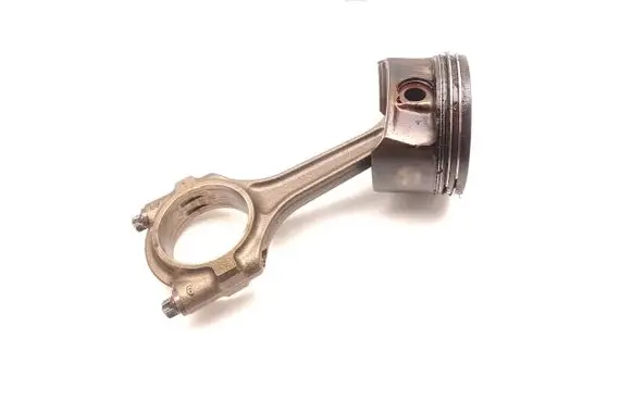 Opel Zafira B Piston with connecting rod A16XER