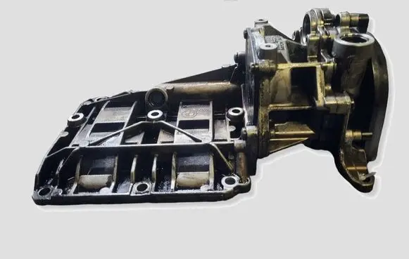 BMW 1 E81 E87 Oil pump 7798014 10082501662