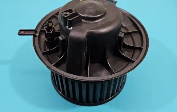 Heater fan/blower