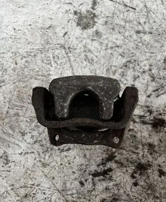 Opel Meriva A Rear brake caliper