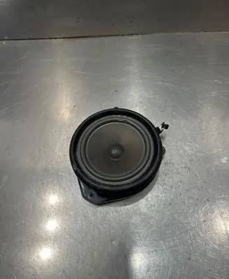 Audi A4 S4 B7 8E 8H Front door speaker 8E0035411 2496126
