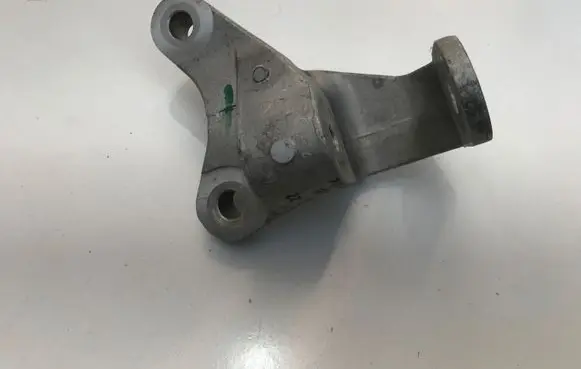 Nissan Qashqai J12 Gearbox mounting bracket 113326UB5