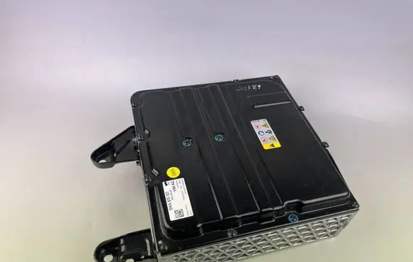 Volkswagen Golf VIII Car battery 5WA915107