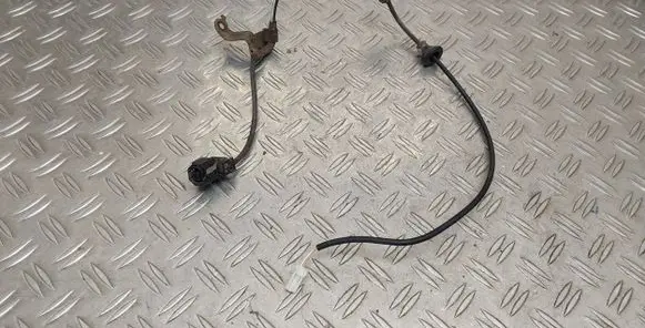 Toyota Yaris Rear ABS sensor wiring 