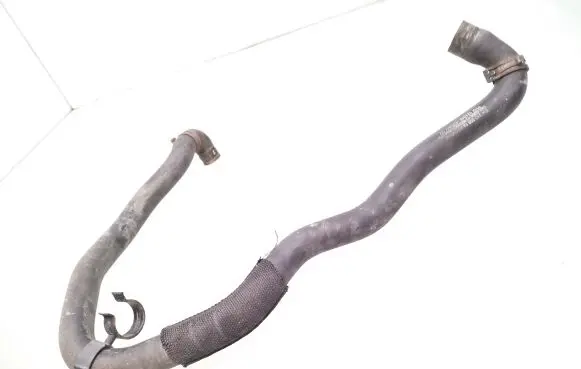 Mercedes-Benz E W212 Engine coolant pipe/hose A2125061335
