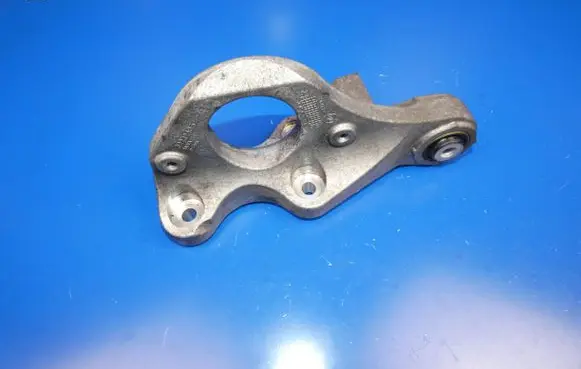 Volvo V60 Driveshaft support bearing bracket 32222463 B03EA