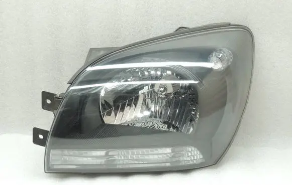 KIA Sportage Headlight/headlamp 921020Z030 92102-0Z030 921010Z010