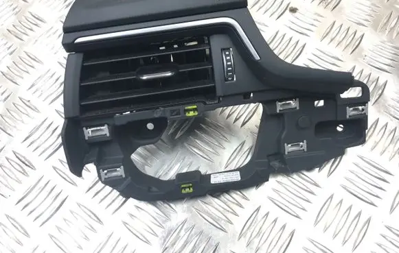 Audi A4 S4 B9 Dashboard side air vent grill/cover trim 8W1820901B 8W1820901