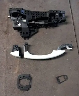 Audi A5 8T 8F Rear door exterior handle 8T0837205A 8T0837167A 8K088987911