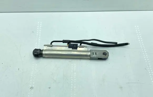 BMW 4 F32 F33 Convertible roof lock latch cylinder 