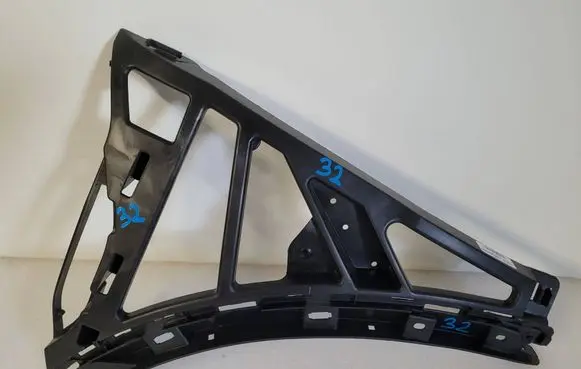 Porsche Cayenne (92A) Front bumper mounting bracket 7P5807178 95850517800