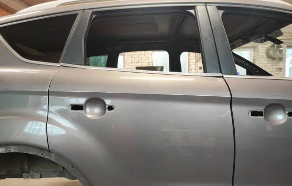 Ford Kuga I Rear door