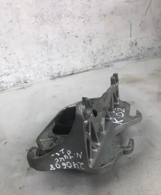 Nissan Juke II F16 Gearbox mount 112531060r