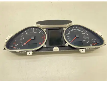 Audi Q7 4L Speedometer (instrument cluster) 4L0920900B 4F0910900C