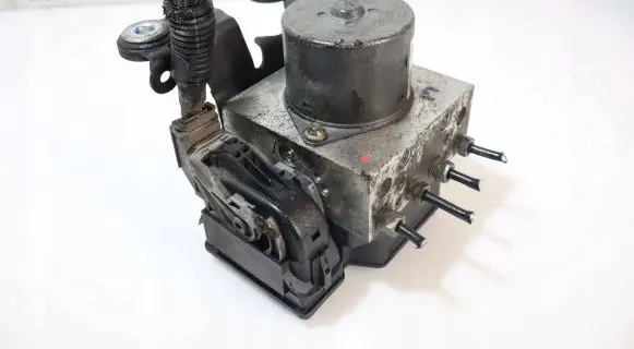 Ford Mondeo MK IV ABS Pump