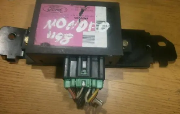 Ford Mondeo MK II Other control units/modules 5wk4710b