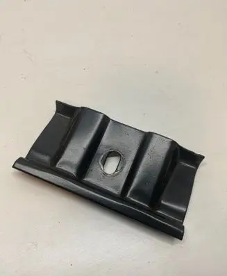 Mercedes-Benz CLS C219 Battery bracket 