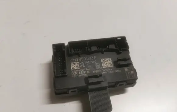 Audi Q7 4M Door control unit/module 4M0959593E