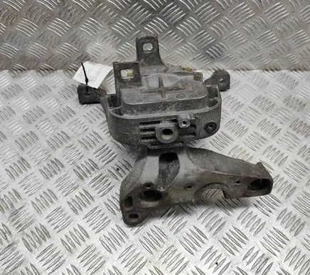 Mercedes-Benz A W177 Engine mount bracket A2472401900