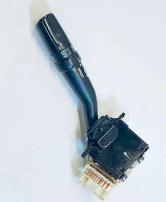 Subaru Forester SG Indicator stalk 83115SA030