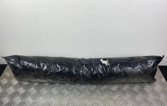 Dodge Durango Fender foam support/seal 