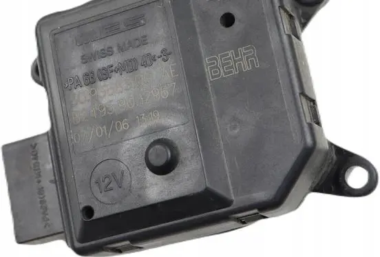 Seat Ibiza III (6L) Air flap motor/actuator 309368300