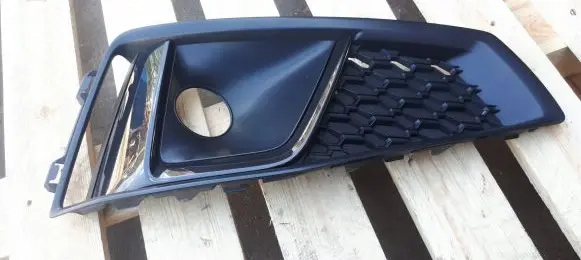 Audi A4 S4 B9 Front bumper lower grill 8W0807682BA
