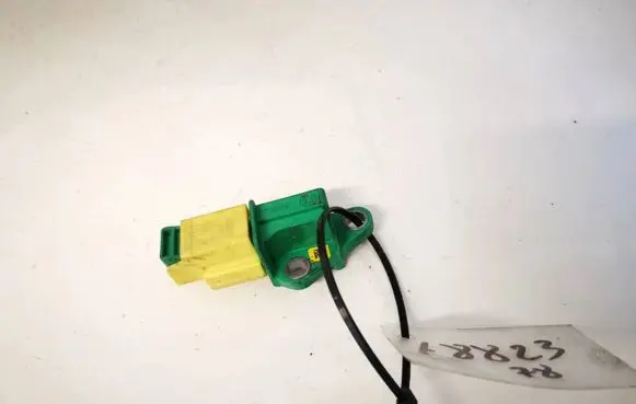 Audi Q7 4L Airbag deployment crash/impact sensor 1k0909606c 5wk43544