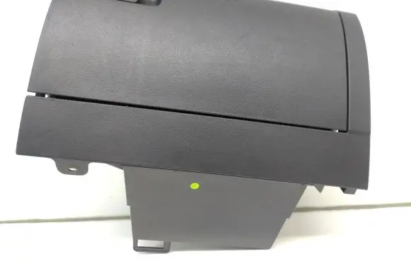Volkswagen Cross Polo Glove box set 6R1857097 6R1857101