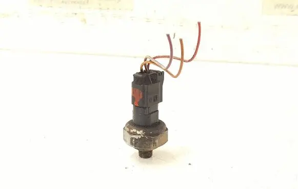 Mercedes-Benz R W251 Air conditioning (A/C) pressure sensor 0045429018 2205420118