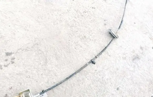 Gear shift cable linkage