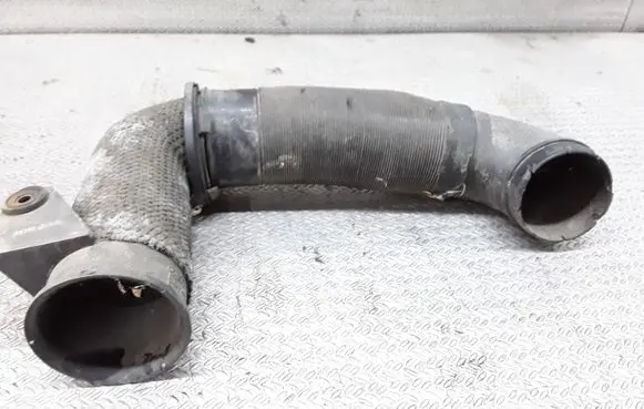 KIA Sorento Air intake duct part