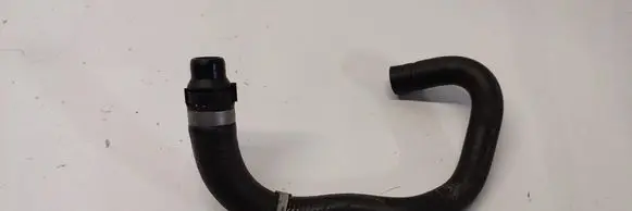 Volvo XC40 Engine coolant pipe/hose 32230140