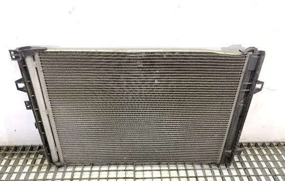 Mercedes-Benz A W176 Coolant radiator A2465000454