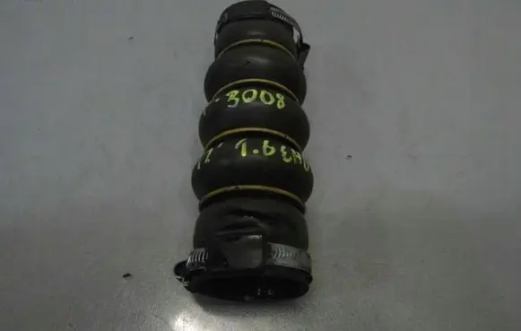 Peugeot 3008 I Intercooler hose/pipe