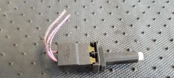 Ford Ka Brake pedal sensor switch 82GB13480AA 82GB-13480-AA