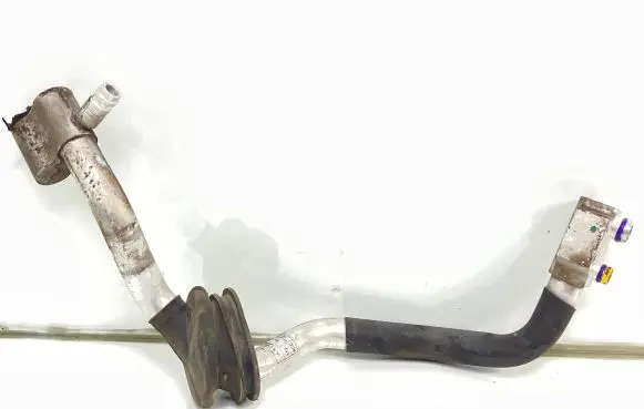 Air conditioning (A/C) pipe/hose