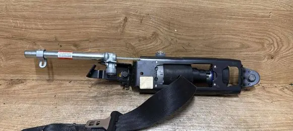 Volvo XC60 Front seatbelt 39817382