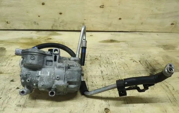 Toyota Prius (XW30) Air conditioning (A/C) compressor (pump) 042200-0212