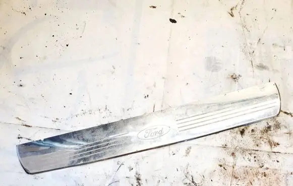 Rear sill trim cover