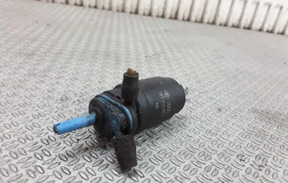 Windscreen/windshield washer pump