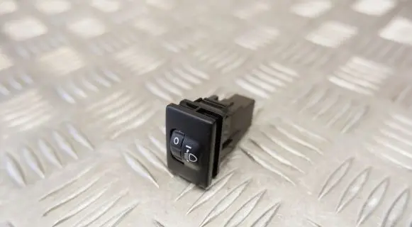 Toyota Auris E180 Headlight level height control switch 8415202080