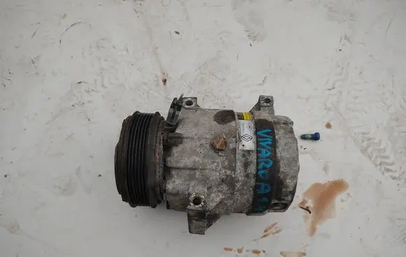 Opel Vivaro Air conditioning (A/C) compressor (pump) 7700105765